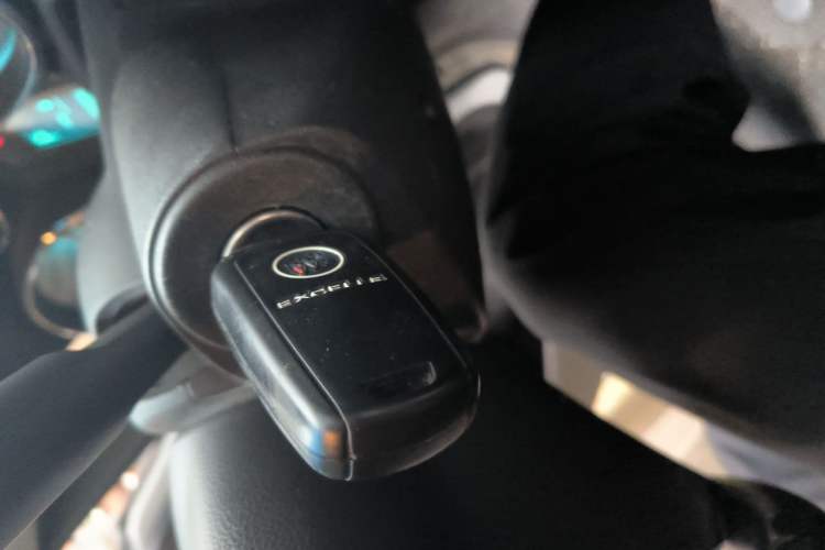 Used Buick GT 2014 XT 1.6L Automatic Fashion Edition Vehicle Key