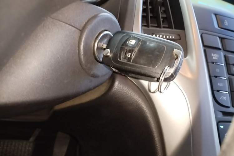 Used Buick GT 2014 XT 1.6L Automatic Fashion Edition Vehicle Key