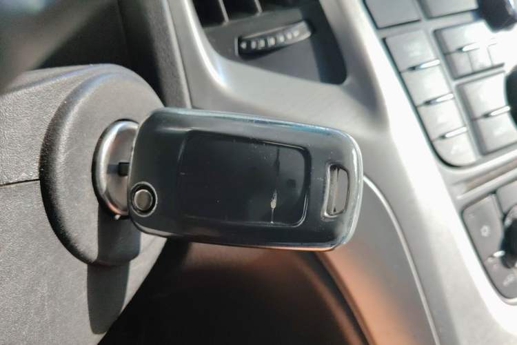 Used Buick GT 2014 XT 1.6L Automatic Comfort Edition Vehicle Key