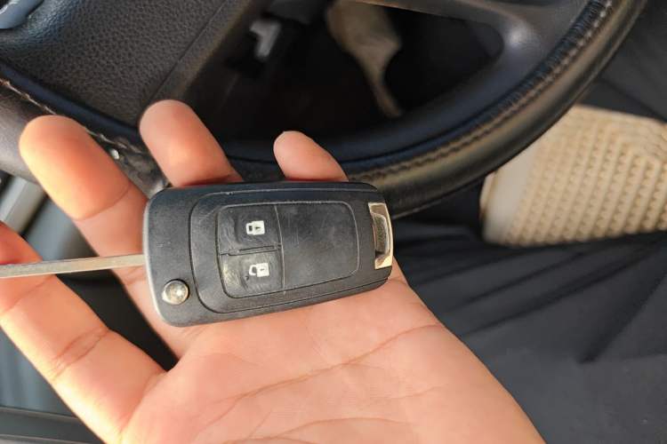 Used Buick GT 2014 XT 1.6L Automatic Comfort Edition Vehicle Key