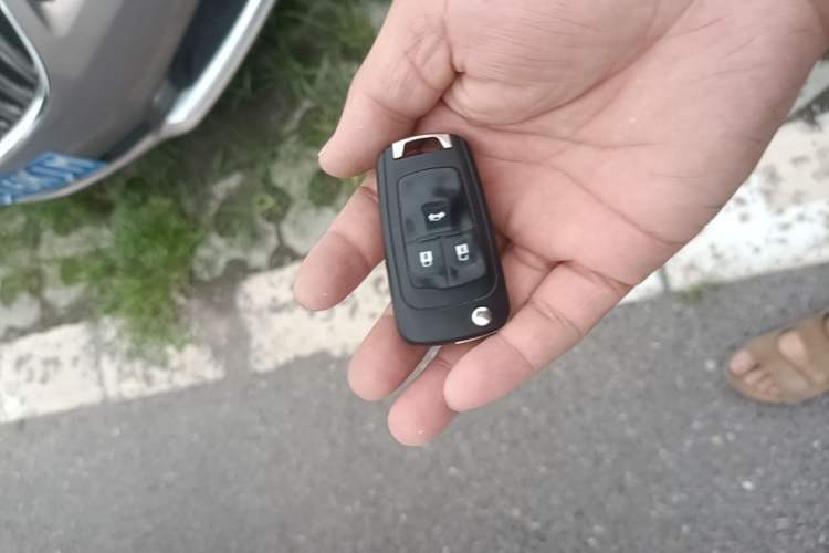 Used Buick GT 2014 XT 1.6L Automatic Fashion Edition Vehicle Key