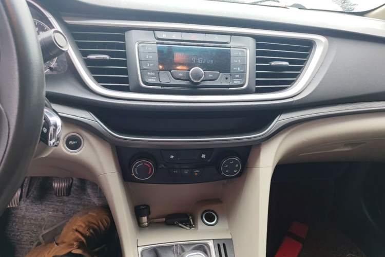Used Buick GT 2015 15N Manual Entry-Level Trim Audio And AC Panel