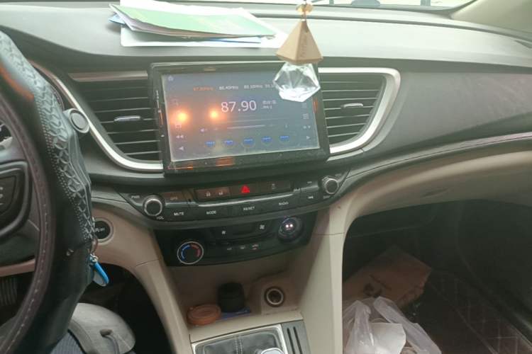 Used Buick GT 2015 15N Manual Entry-Level Trim Audio And AC Panel