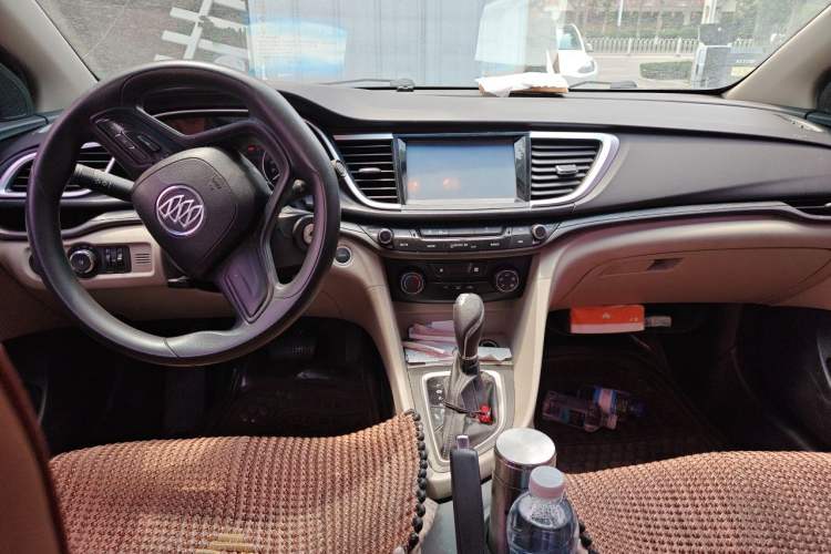 Used Buick GT 2015 15N Automatic Entry-Level Trim Center Console