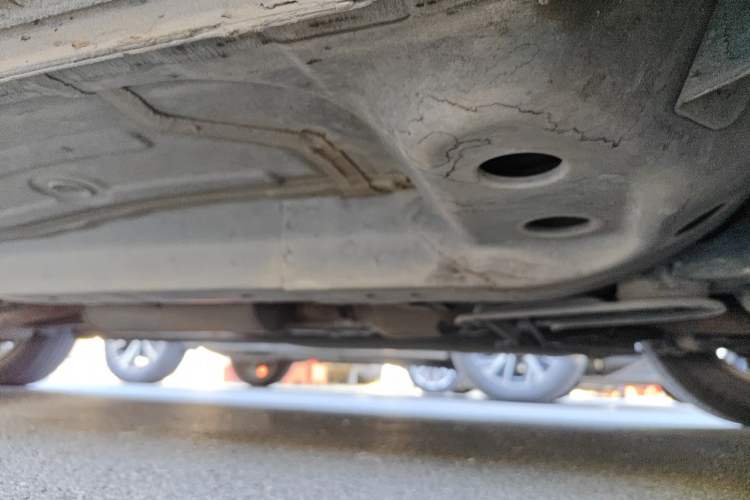 Used Buick GT 2015 15N Manual Entry-Level Trim Chassis Front Right
