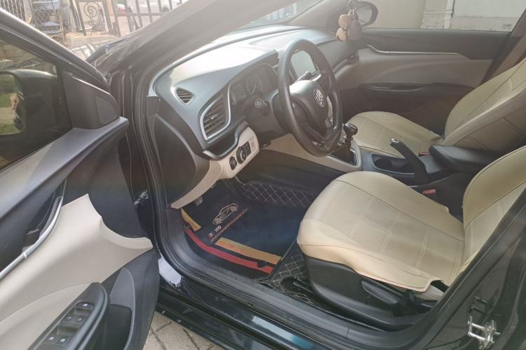 Used Buick GT 2015 15N Manual Elite Edition Driver Seat