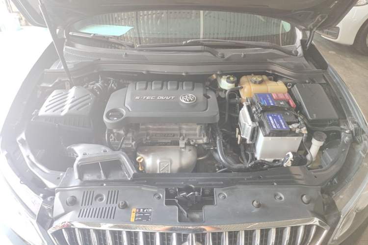 Used Buick GT 2015 15N Automatic Elite Version Engine Bay