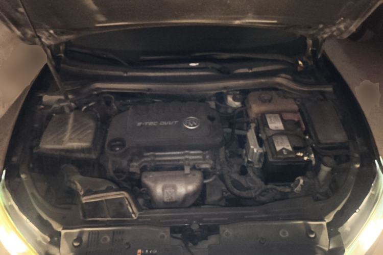 Used Buick GT 2015 15N Automatic Entry-Level Trim Engine Bay