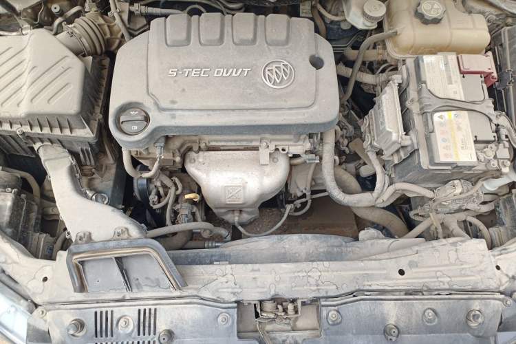 Used Buick GT 2015 15N Manual Elite Edition Engine Bay