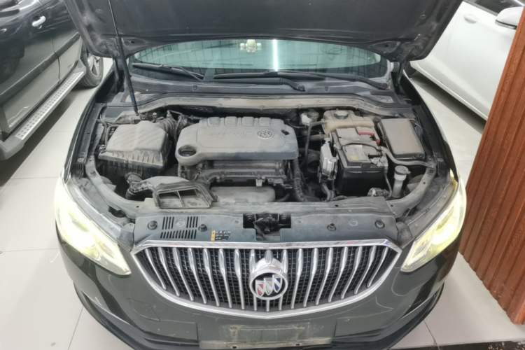 Used Buick GT 2015 15N Automatic Elite Version Engine Bay