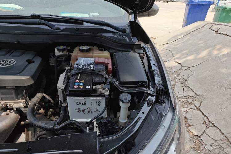 Used Buick GT 2015 15N Automatic Entry-Level Trim Engine Bay Left