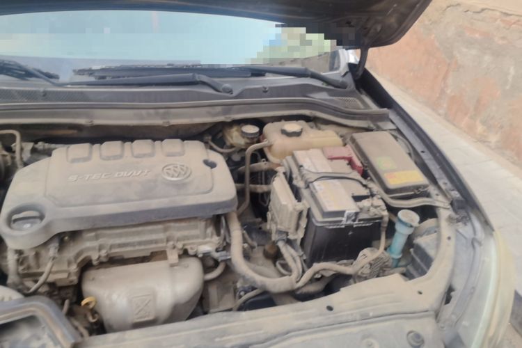 Used Buick GT 2015 15N Automatic Elite Version Engine Bay Left