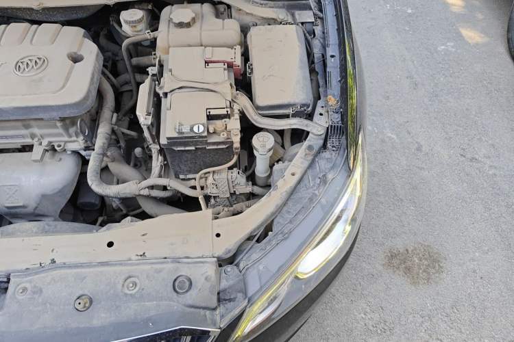 Used Buick GT 2015 15N Manual Entry-Level Trim Engine Bay Left