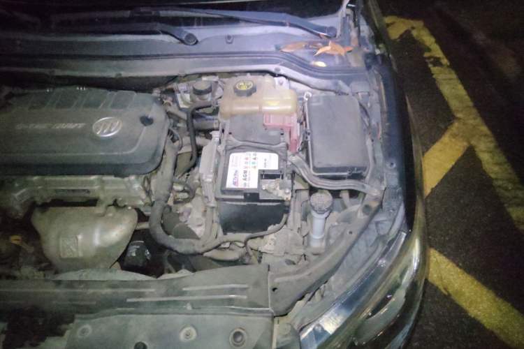 Used Buick GT 2015 15N Automatic Elite Version Engine Bay Left