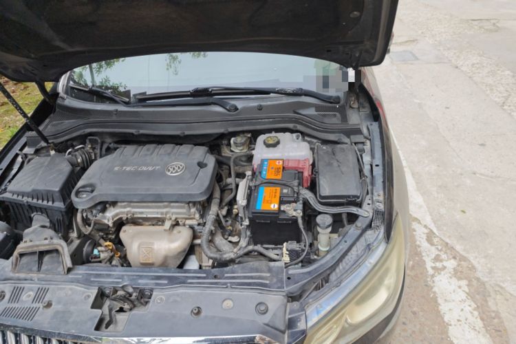 Used Buick GT 2015 15N Automatic Deluxe Edition Engine Bay Left