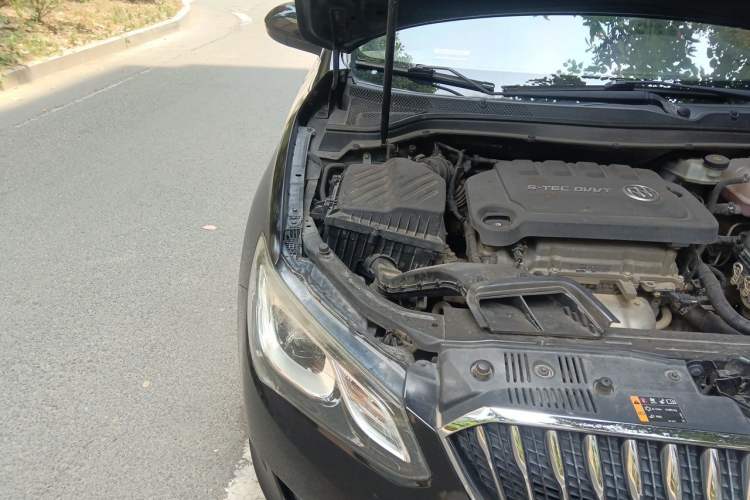 Used Buick GT 2015 15N Automatic Elite Version Engine Bay Right
