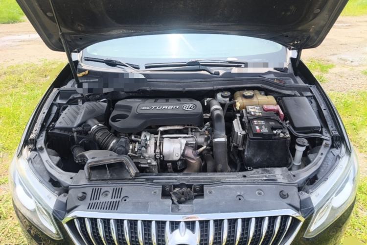 Used Buick GT 2015 18T Dual-Clutch Elite Model Engine Bay