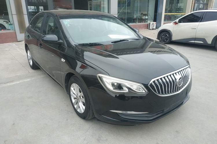 Used Buick GT 2015 15N Automatic Entry-Level Trim Front Right 45 Deg