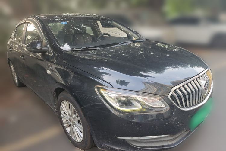 Used Buick GT 2015 18T Dual-Clutch Elite Model Front Right 45 Deg