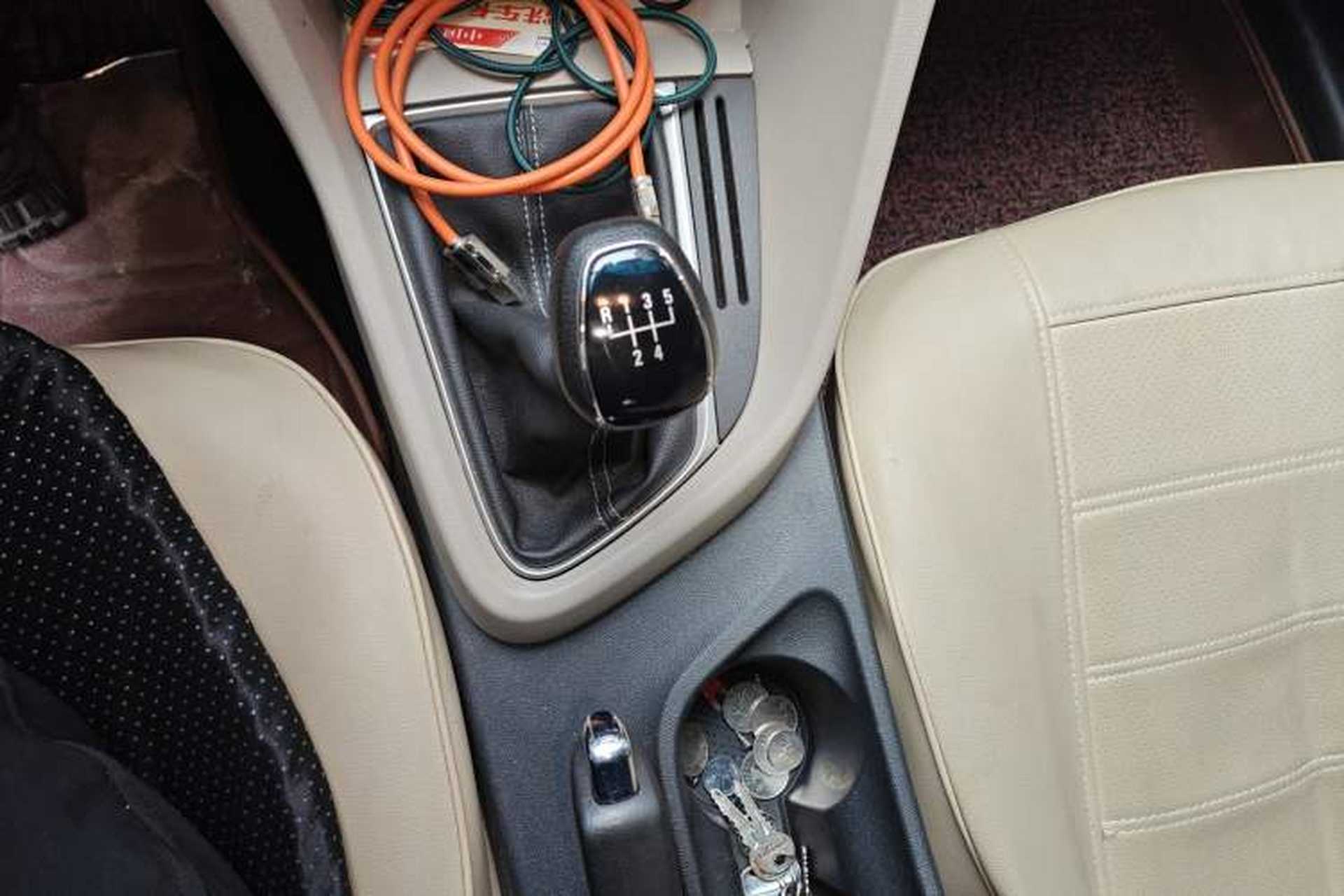 Used Buick GT 2015 15N Manual Entry-Level Trim Gear Lever