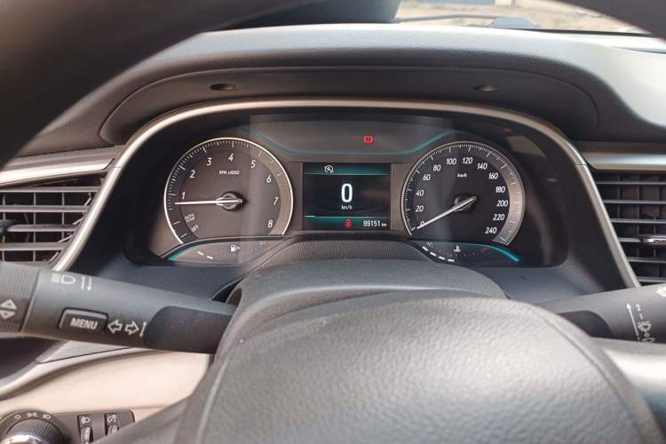 Used Buick GT 2015 15N Manual Elite Edition Instrument Cluster