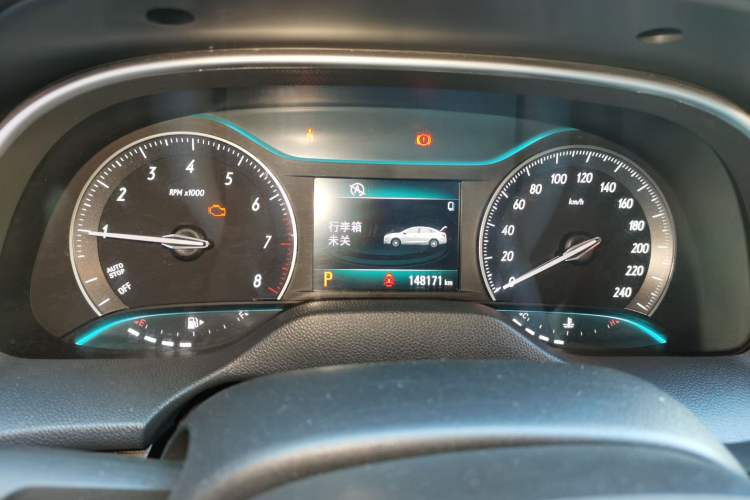 Used Buick GT 2015 15N Automatic Elite Version Instrument Cluster