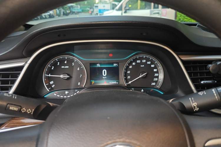 Used Buick GT 2015 15N Automatic Deluxe Edition Instrument Cluster
