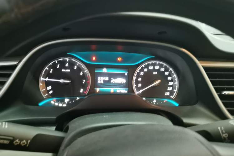 Used Buick GT 2015 15N Automatic Elite Version Instrument Cluster