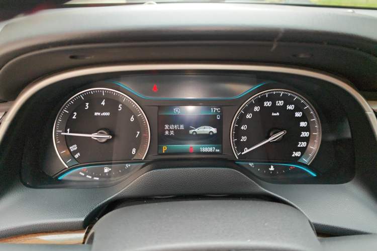 Used Buick GT 2015 15N Automatic Deluxe Edition Instrument Cluster