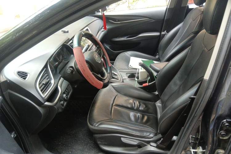 Used Buick GT 2015 15N Automatic Elite Version Left Front Seat