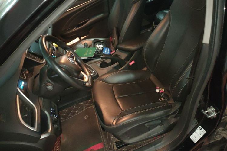 Used Buick GT 2015 15N Automatic Deluxe Edition Left Front Seat