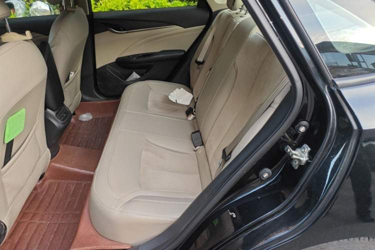Used Buick GT 2015 15N Automatic Deluxe Edition Left Rear Seat