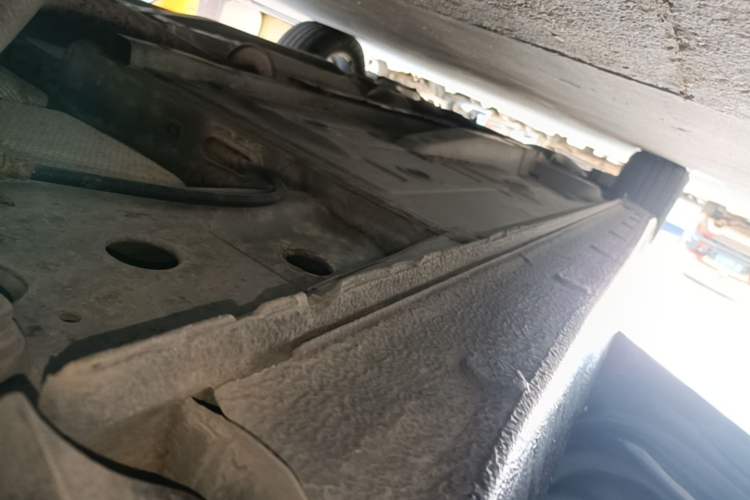 Used Buick GT 2015 15N Automatic Entry-Level Trim Left Side Sill