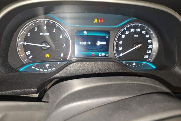 Used Buick GT 2015 15N Manual Elite Edition Odometer Close Up