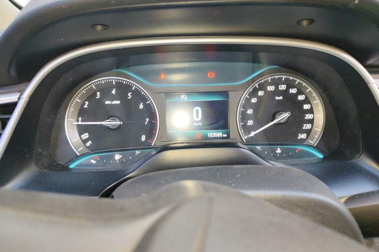 Used Buick GT 2015 15N Manual Elite Edition Odometer Close Up