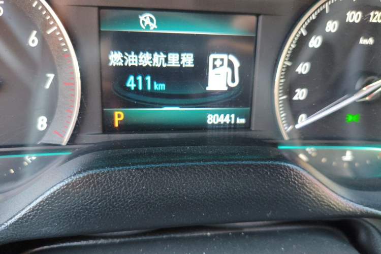 Used Buick GT 2015 15N Automatic Elite Version Odometer Close Up