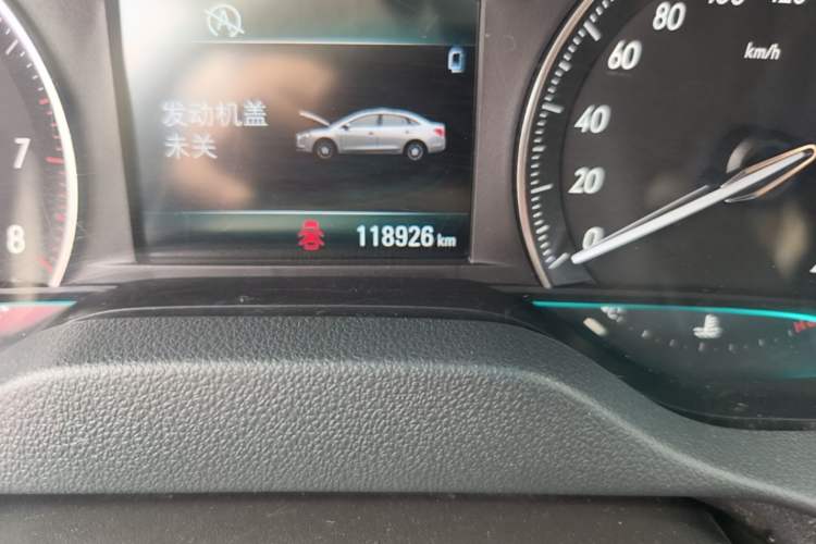 Used Buick GT 2015 15N Manual Elite Edition Odometer Close Up