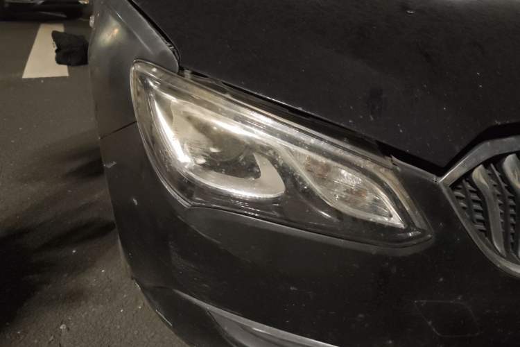 Used Buick GT 2015 15N Automatic Elite Version Right Front Headlight
