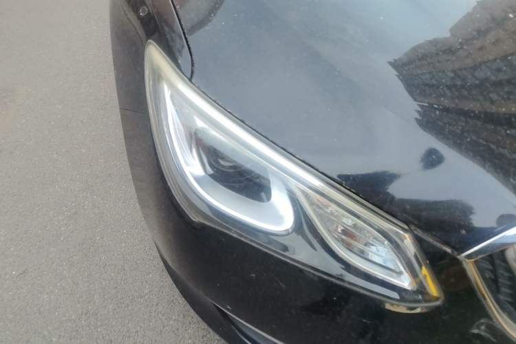 Used Buick GT 2015 15N Automatic Elite Version Right Front Headlight