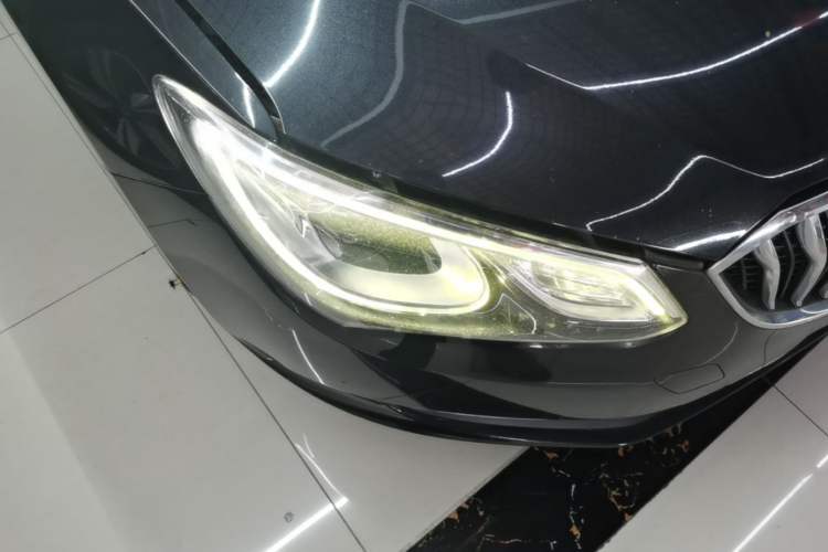 Used Buick GT 2015 15N Automatic Elite Version Right Front Headlight
