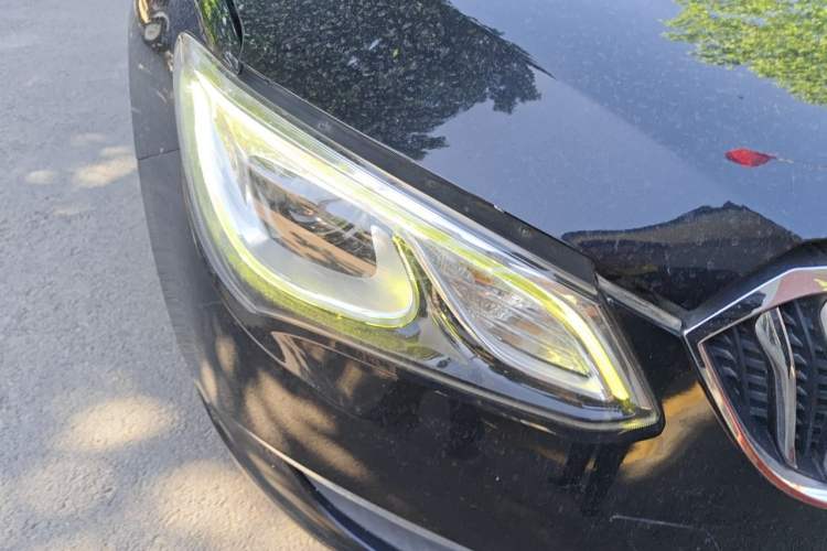 Used Buick GT 2015 15N Manual Entry-Level Trim Right Front Headlight