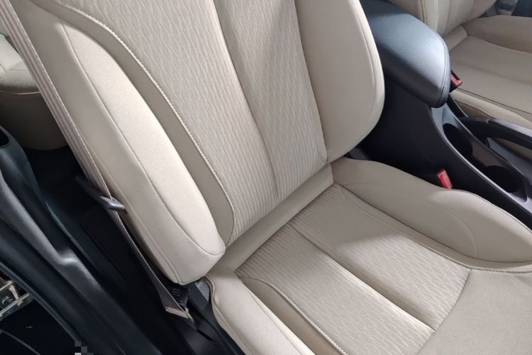 Used Buick GT 2015 15N Automatic Entry-Level Trim Right Front Seat