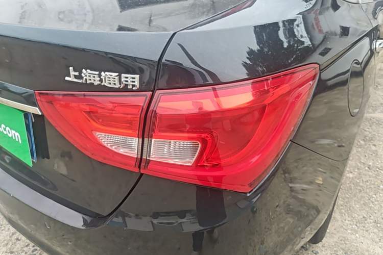 Used Buick GT 2015 15N Automatic Elite Version Right Rear Taillight