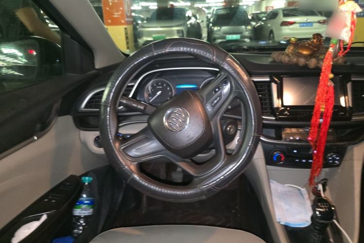 Used Buick GT 2015 15N Manual Elite Edition Steering Wheel