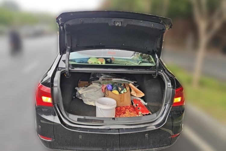Used Buick GT 2015 15N Manual Entry-Level Trim Trunk