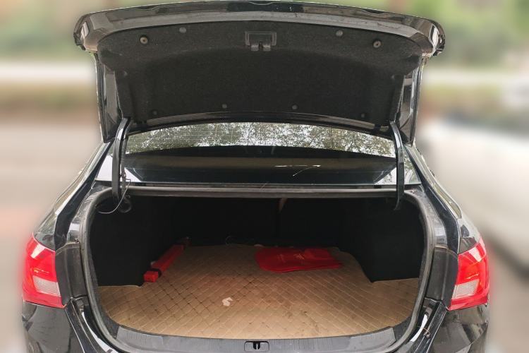 Used Buick GT 2015 15N Automatic Elite Version Trunk