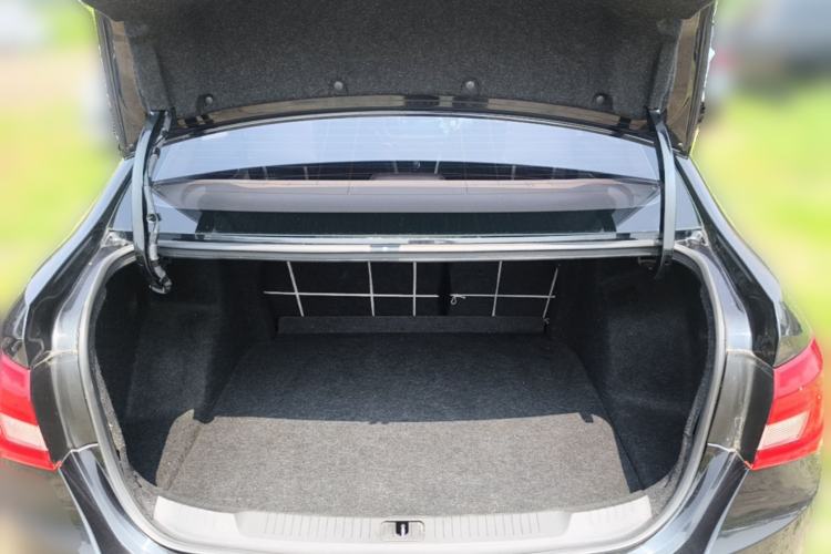 Used Buick GT 2015 18T Dual-Clutch Elite Model Trunk