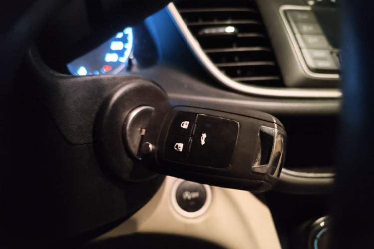 Used Buick GT 2015 15N Automatic Entry-Level Trim Vehicle Key
