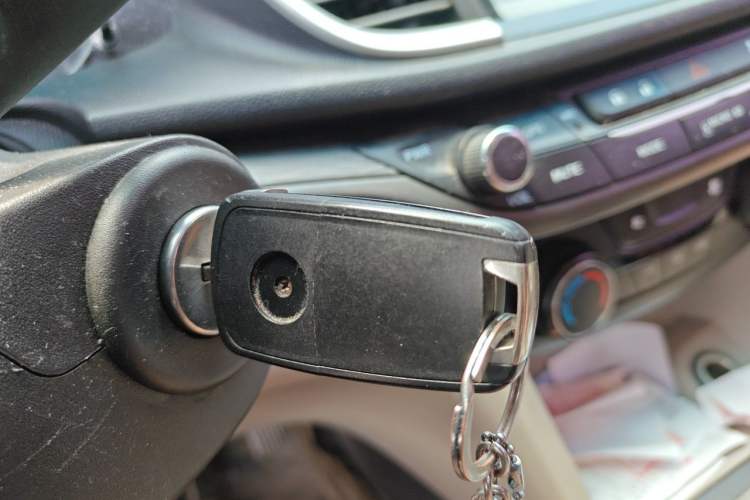 Used Buick GT 2015 15N Automatic Entry-Level Trim Vehicle Key