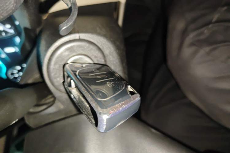 Used Buick GT 2015 15N Automatic Elite Version Vehicle Key